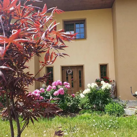 Homestay V Zahrade