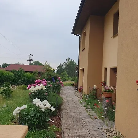 V Zahrade Privatunterkunft Hazlov